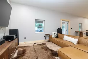 30996 22nd St, Kalamazoo, MI 49009 - Photo 11