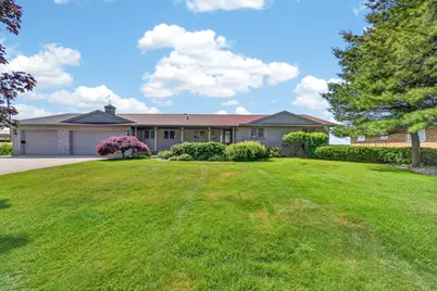 909 Tostenabe Lane, Muskegon, MI 49445 - Photo 3