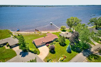 909 Tostenabe Lane, Muskegon, MI 49445 - Photo 37