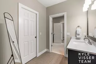5650 E Watermark Ct SE, Grand Rapids, MI 49546 - Photo 39