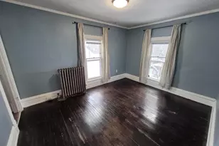 300 Eureka Ave SE, Grand Rapids, MI 49506 - Photo 3