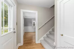 555 E Central Ave, Zeeland, MI 49464 - Photo 7