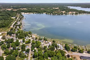 290 Park St, Manitou Beach, MI 49253 - Photo 41