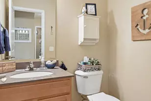 14936 Woodacre Ct, Grand Haven, MI 49417 - Photo 19