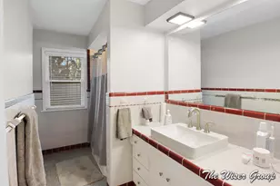 1613 Lotus Ave SE, Grand Rapids, MI 49506 - Photo 15