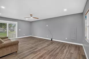 707 Lowell Ave, Jackson, MI 49202 - Photo 15
