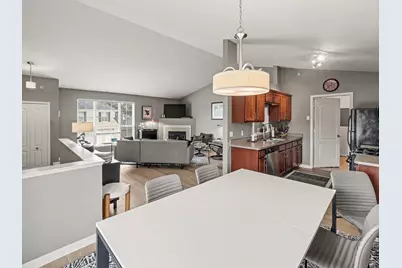 404 Riversedge Drive, Saline, MI 48176 - Photo 5