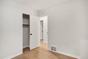 1339 Howard Ave, Muskegon, MI 49442 - Photo 17