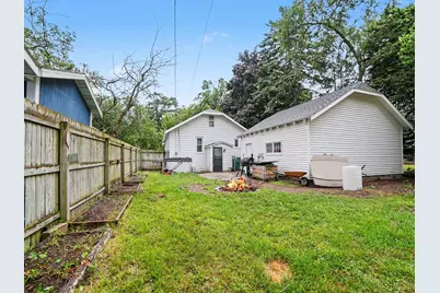 2222 Crozier Avenue, Muskegon, MI 49441 - Photo 3