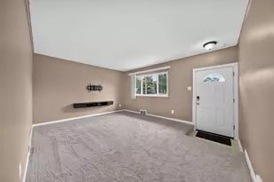 43924 Donley Dr, Sterling Heights, MI 48314 - Photo 11