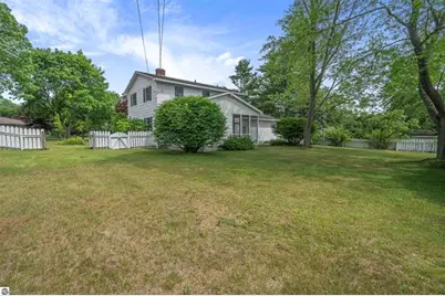 424 Crestview Place, Cadillac, MI 49601 - Photo 61