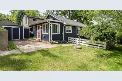 7275 Webbs Landing, Gregory, MI 48137 - Photo 1