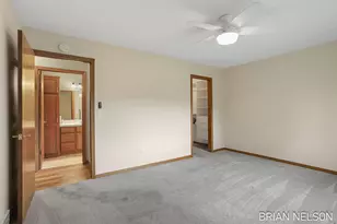 205 Parkside Dr, Zeeland, MI 49464 - Photo 13