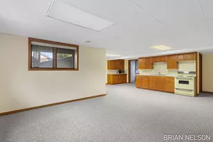 205 Parkside Dr, Zeeland, MI 49464 - Photo 25