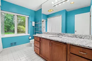 5635 Stanhope St, West Bloomfield, MI 48322 - Photo 17