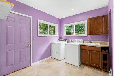 5635 Stanhope Street, West Bloomfield, MI 48322 - Photo 19