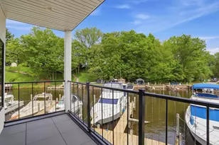 1 N Bailey Ave, South Haven, MI 49090 - Photo 25