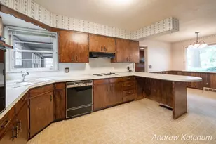297 4th Ave, Holland, MI 49424 - Photo 7