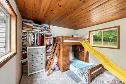 1605 Preston Avenue NW, Grand Rapids, MI 49504 - Photo 23