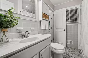 2727 Hampshire Rd, Ann Arbor, MI 48104 - Photo 15