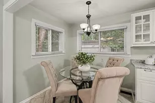 2727 Hampshire Rd, Ann Arbor, MI 48104 - Photo 9