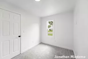 310 Majestic St SE, Grand Rapids, MI 49548 - Photo 21