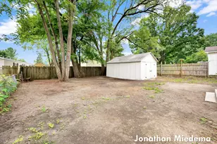 310 Majestic St SE, Grand Rapids, MI 49548 - Photo 27