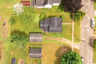 325 Grand St, Springport, MI 49284 - Photo 29