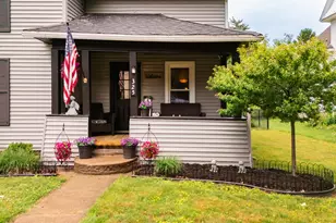 325 Grand St, Springport, MI 49284 - Photo 3