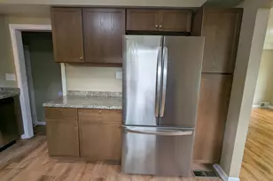 820 Nash Ave, Ypsilanti, MI 48198 - Photo 15