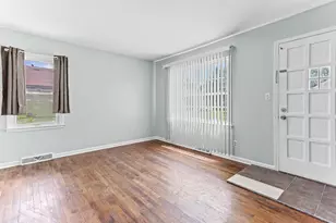 8041 Packard Ave, Warren, MI 48089 - Photo 15