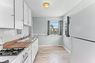 8041 Packard Ave, Warren, MI 48089 - Photo 17