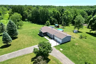 13229 Harder Rd, Three Rivers, MI 49093 - Photo 3
