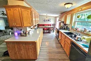 13229 Harder Rd, Three Rivers, MI 49093 - Photo 17