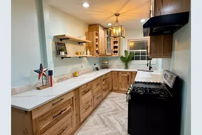 531 Winchester Avenue, Saint Joseph, MI 49085 - Photo 9
