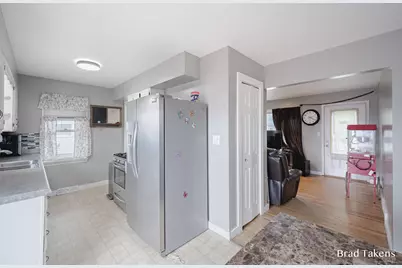 1852 Collingwood Avenue SW, Wyoming, MI 49519 - Photo 7