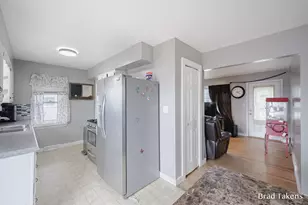 1852 Collingwood Ave SW, Wyoming, MI 49519 - Photo 7