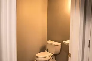 2052 Liberty Heights, Ann Arbor, MI 48103 - Photo 33