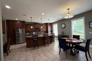 7809 Golf Meadows Dr SE, Caledonia, MI 49316 - Photo 7