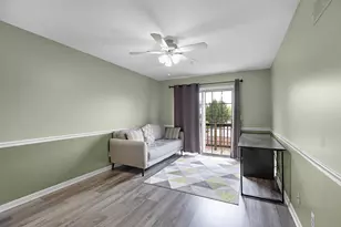 16992 Farmington Rd, Livonia, MI 48154 - Photo 9