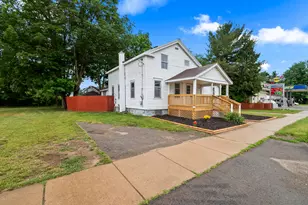 153 Marshall St, Litchfield, MI 49252 - Photo 3