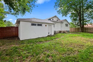 153 Marshall St, Litchfield, MI 49252 - Photo 7