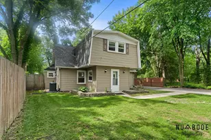 310 Bellevue St SE, Wyoming, MI 49548 - Photo 3