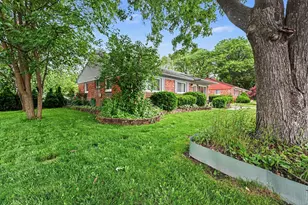 28083 Stuart Ave, Southfield, MI 48076 - Photo 3