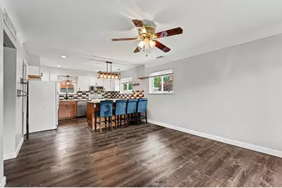 28083 Stuart Avenue, Southfield, MI 48076 - Photo 7
