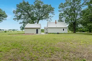 1186 N Wood St, Muskegon, MI 49445 - Photo 43