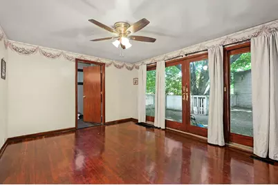402 W Broadway Street, Three Rivers, MI 49093 - Photo 5