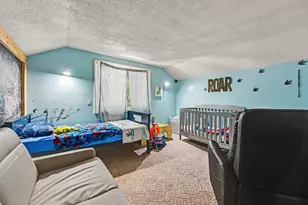 402 W Broadway St, Three Rivers, MI 49093 - Photo 11
