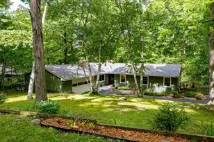4085 E Loch Alpine Dr E, Ann Arbor, MI 48103 - Photo 3