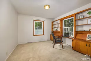 1711 Country Club Dr NE, Grand Rapids, MI 49505 - Photo 17